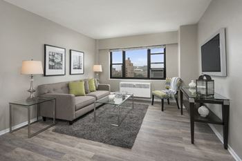 Skyline and Lake Views  at 5550 S Dorchester, Illinois